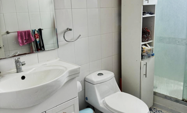 VENTA HERMOSA CASA 2 PISOS LA FLORIDA