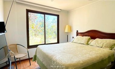 VENTA DE EXCLUSIVA CASA EN TERRENO DE 5000M2, PAREDONES