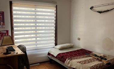 VENTA DE EXCLUSIVA CASA EN TERRENO DE 5000M2, PAREDONES