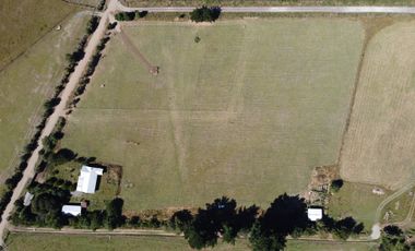 PARCELA CON LUZ Y AGUA INSTALADA A PASOS DE CUNCO