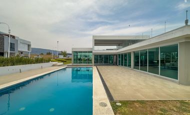 CASA EN VENTA EN  FRACCIONAMIENTO ATMOSFERA HABITAT Y EQUILIBRIO