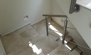 CASA EN RENTA EN LOMAS DE TECAMACHALCO