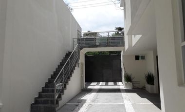 CASA EN RENTA EN LOMAS DE TECAMACHALCO