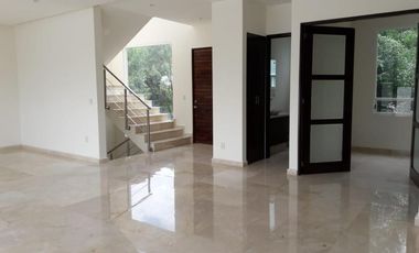 CASA EN RENTA EN LOMAS DE TECAMACHALCO