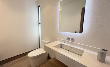 HERMOSA CASA POR ESTRENAR TUMBACO