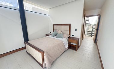 HERMOSA CASA POR ESTRENAR TUMBACO