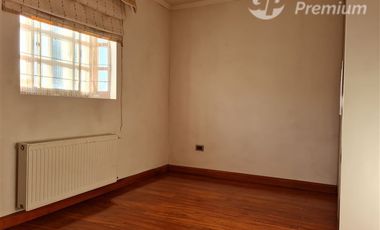Casa en Arriendo en Gran Casa Jahuel en Pasaje Cerrado Pudahuel