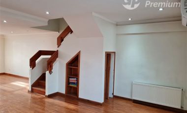 Casa en Arriendo en Gran Casa Jahuel en Pasaje Cerrado Pudahuel
