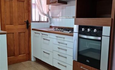 Casa en Arriendo en Gran Casa Jahuel en Pasaje Cerrado Pudahuel