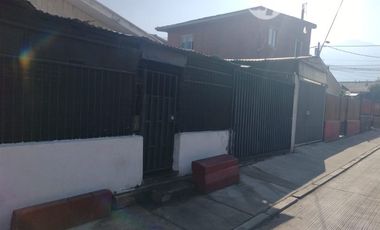 Casa en Venta en El Mañio / Los Cerezos /
