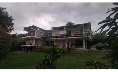 VENDO HERMOSA CASA CAMPESTRE EN EL MUNICIPIO DE TITIRIBI ANTIOQUIA