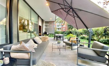 iluminado / Amplio / Jardin / Estadio Croata