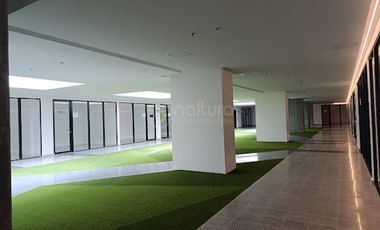 ARRIENDO de OFICINAS en MedellÃ­n