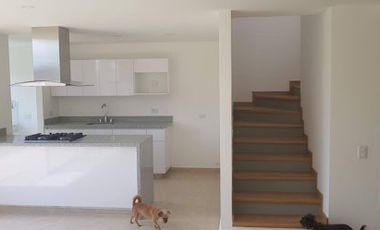 VENTA de CASA RESIDENCIAL en MARINILLA