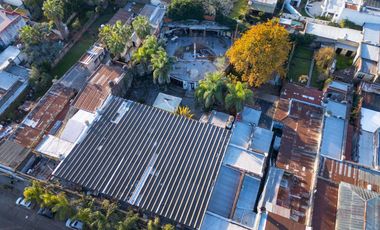 Local en Venta, en Lujan Centro ideal para inversión y desarrollo