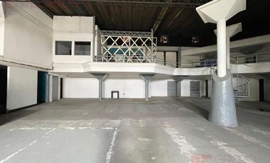 Local en Venta, en Lujan Centro ideal para inversión y desarrollo