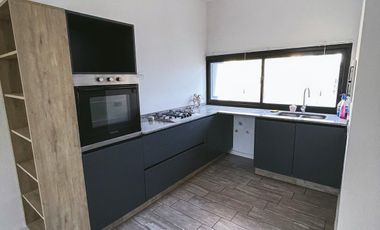 Alquiler Duplex 2 Dormitorios en Villa Allende