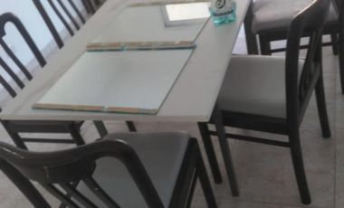 Casa en Alquiler Anual en La Alameda – 5 Amb – Amoblada – Canning