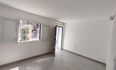 ALQUILER DE CASA 2D AARON CASTELLANOS 2545  B MATIENZO  CORDOBA