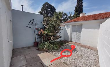 ALQUILER DE CASA 2D AARON CASTELLANOS 2545  B MATIENZO  CORDOBA