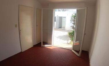 ALQUILER DE CASA 2D AARON CASTELLANOS 2545  B MATIENZO  CORDOBA