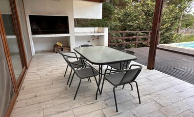 VENTA, CASA, COSTA ESMERALDA, BARRIO GOLF, LOTE AL 200, 5 AMBIENTES