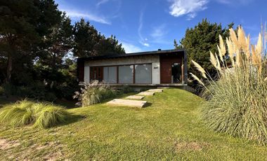 VENTA, CASA, COSTA ESMERALDA, BARRIO GOLF, LOTE AL 200, 5 AMBIENTES