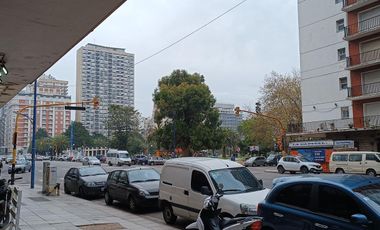 Monoambiente en Plaza Colón