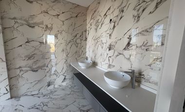 Casa en Alquiler con Amarras  - El Naudir