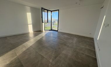 Casa en Alquiler con Amarras  - El Naudir