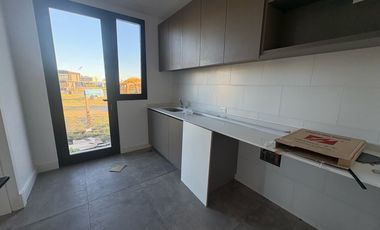 Casa en Alquiler con Amarras  - El Naudir