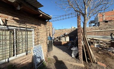 VENDE PROPIEDAD A RECICLAR EN NEUQUEN CAPITAL