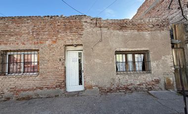 VENDE PROPIEDAD A RECICLAR EN NEUQUEN CAPITAL
