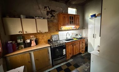 VENDE PROPIEDAD A RECICLAR EN NEUQUEN CAPITAL