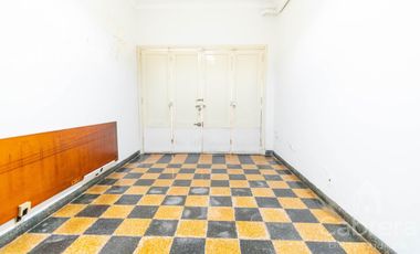 Venta Casa de 3 dormitorios en Tolosa, La Plata.