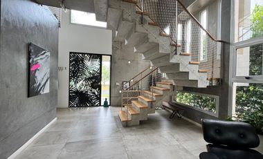 Casa en  tipas nordelta 280 m2 cub. vista al lago venta / alquila