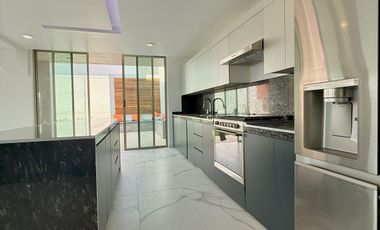 Casa en venta Sexta Sección Lomas Verdes