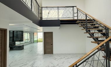 Casa en venta Sexta Sección Lomas Verdes