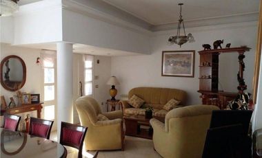 Casa Individual en Lote compartido  - Guemes