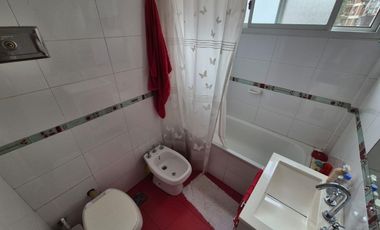 Venta Departamento de 4 ambientes con cochera en Acassuso