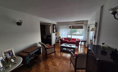 Venta Departamento de 4 ambientes con cochera en Acassuso