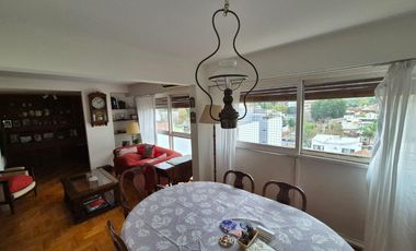 Venta Departamento de 4 ambientes con cochera en Acassuso