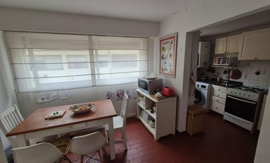 Venta Departamento de 4 ambientes con cochera en Acassuso
