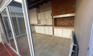 Casa de estilo Antiguo- La Perla