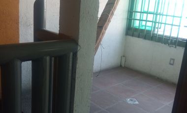 BODEGA CON OFICINA A 10 MIN AICM