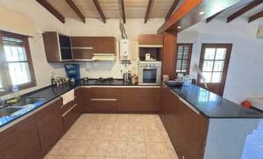 Granadero Baigorria, Juan Manuel Estrada al 100 - VENTA