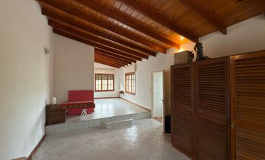 Granadero Baigorria, Juan Manuel Estrada al 100 - VENTA