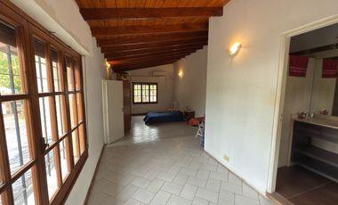 Granadero Baigorria, Juan Manuel Estrada al 100 - VENTA