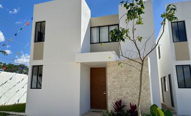 CASA EN VENTA EN PRIVADA, ENTREGA INMEDIATA, CONKAL YUCATAN