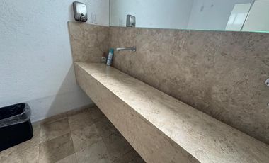 Venta edifico Comercial y de Oficinas